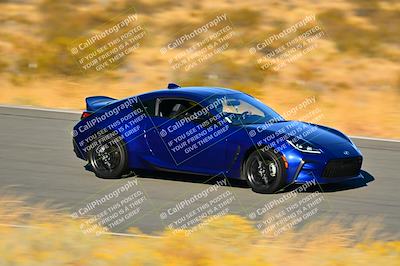media/Nov-16-2024-Extreme Speed (Sat) [[6587d07cc4]]/Orange Group/Session 3 (The Bowl)/
